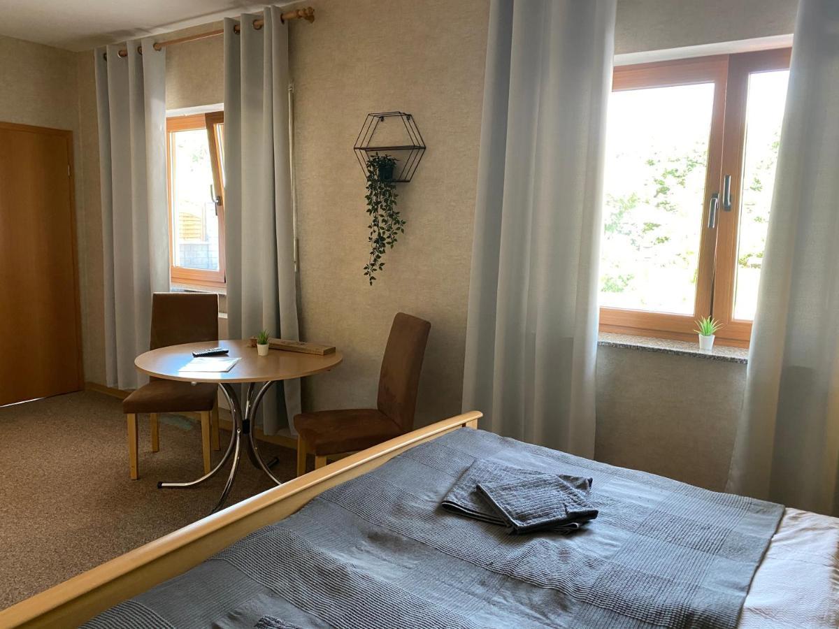 Rooms4Ring Privatzimmer Am Nurburgring Quiddelbach Exterior foto