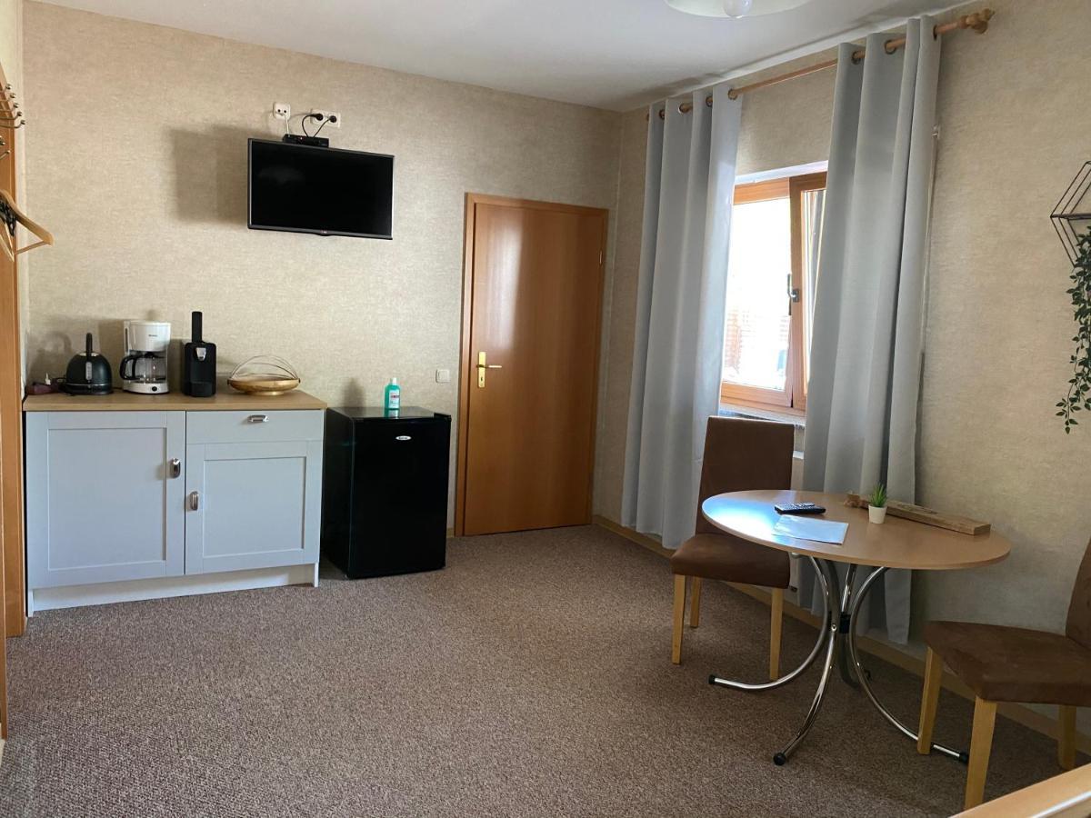 Rooms4Ring Privatzimmer Am Nurburgring Quiddelbach Exterior foto